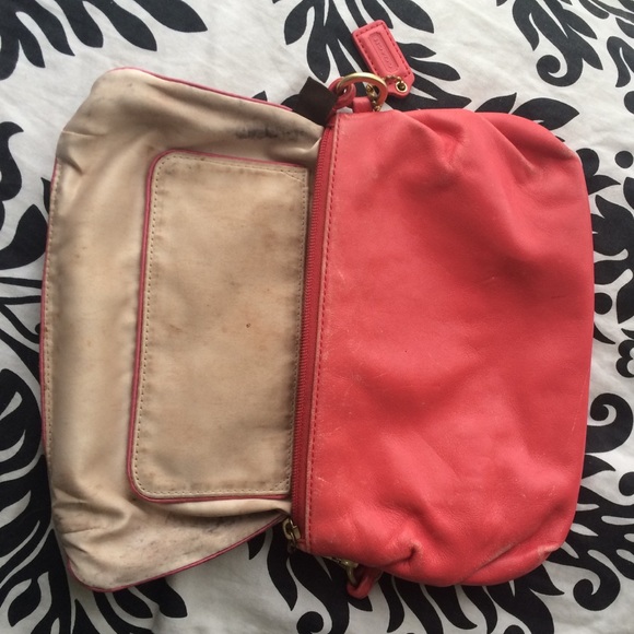 COACH Coral Pink Leather Wristlet - Picture 4 of 4